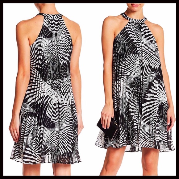 BETSEY JOHNSON PLEATED CHIFFON SLIP PRINT DRESS - Picture 5 of 8